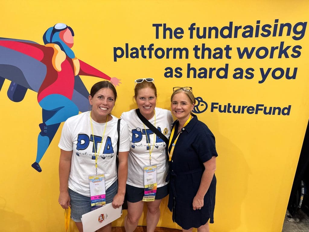 FutureFund employee Amy Katz talking with PTA volunteers at Texas PTA Launch 2025